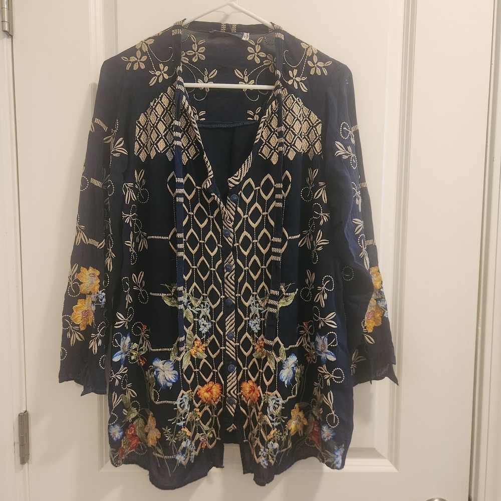Johnny Was Navy Blue Embroidered Cupra Rayon Tunic Top C13420-2 XS